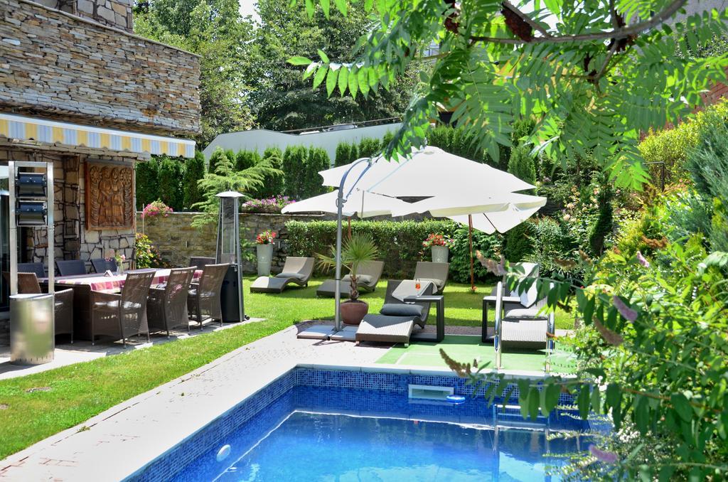 Villa Vuchev เวลินกราด ภายนอก รูปภาพ